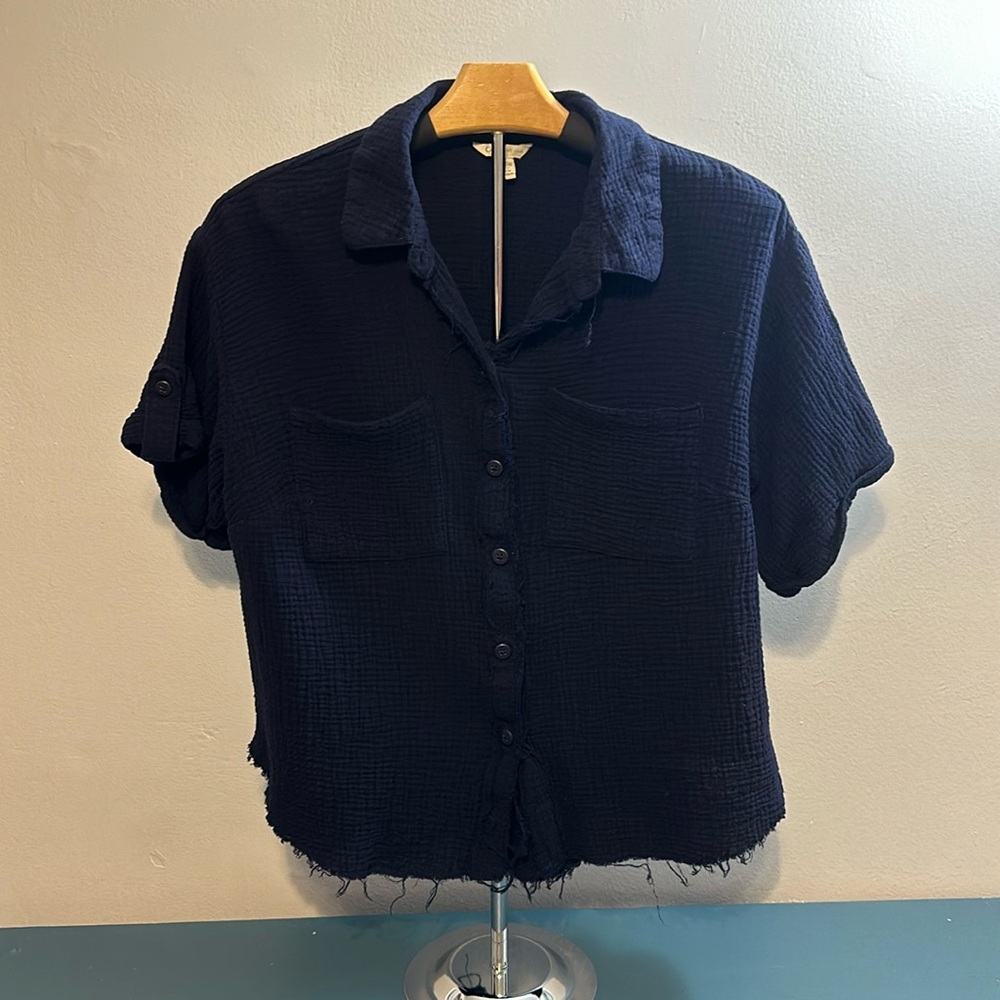 Women’s top.